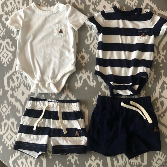 Baby gap bear outfits - Picture 1 of 5